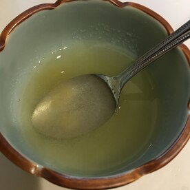 風邪や喉が痛い時につるんと食べれる蜂蜜レモンゼリー レシピ 作り方 By 紅蓮華 楽天レシピ 風邪や喉が痛い時につるんと食べれる蜂蜜レモンゼリー レシピ 作り方 By 紅蓮華 楽天レシピ